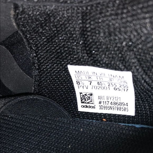 adidas tubular shoes - Picture 8 of 8